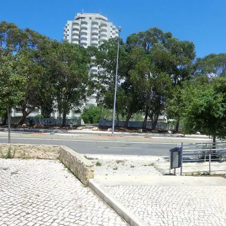 公寓 3 Castelos Jardim *